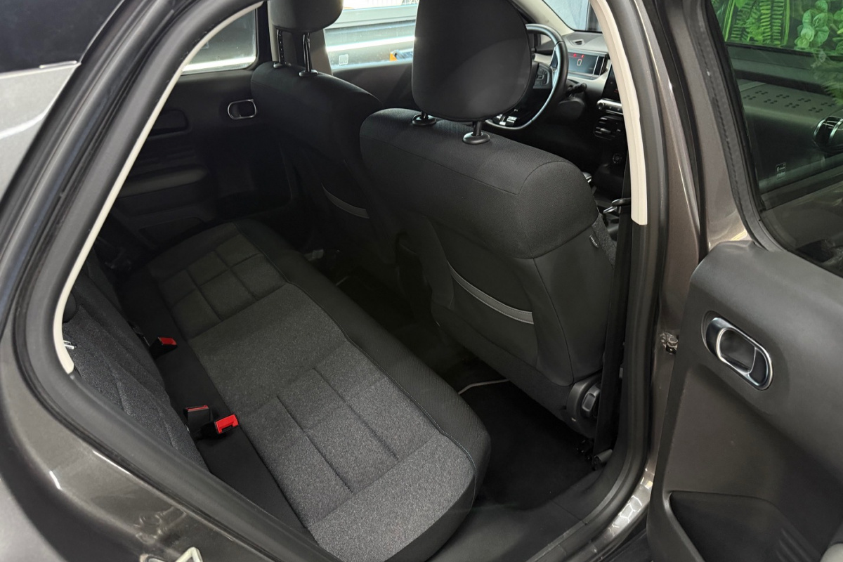 Ponuka vozidiel / Citroën C4 Cactus PureTech 130  - video