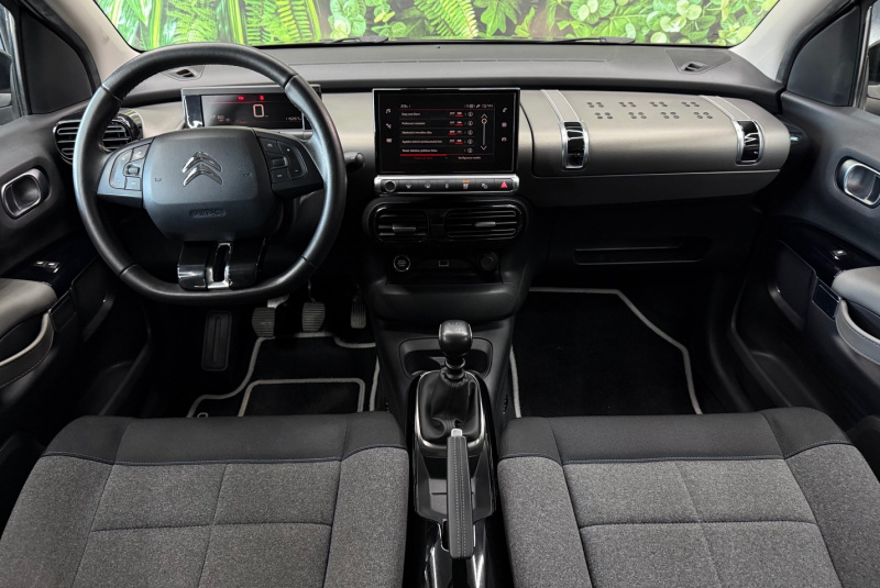  Ponuka vozidiel / Citroën C4 Cactus PureTech 130  - video