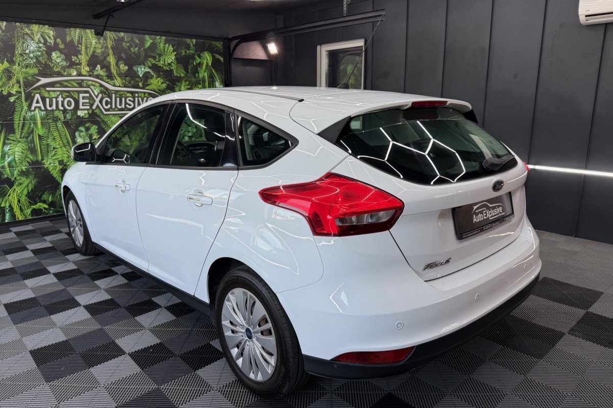 Ponuka vozidiel / Ford Focus 1.5 TDCi Duratorq 120k Trend - video