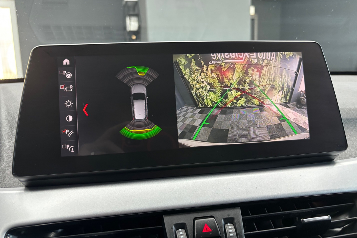 Ponuka vozidiel / BMW X1 xDrive 18d A/T - video
