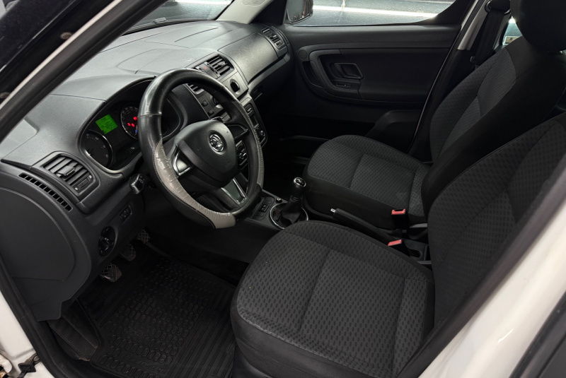  Ponuka vozidiel / Škoda Roomster 1.2 TSI 105k Active - video