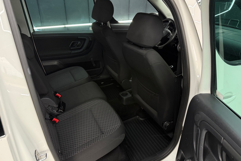  Ponuka vozidiel / Škoda Roomster 1.2 TSI 105k Active - video