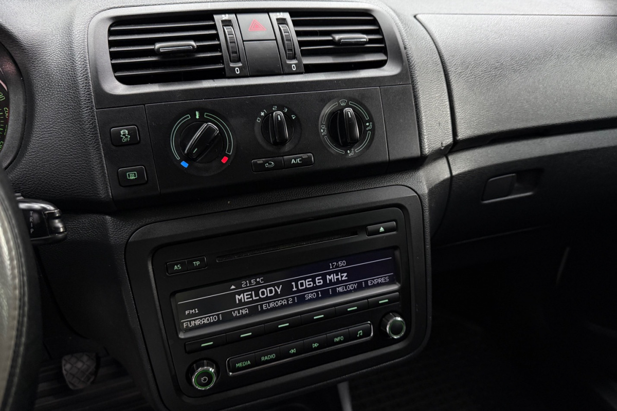 Ponuka vozidiel / Škoda Roomster 1.2 TSI 105k Active - video
