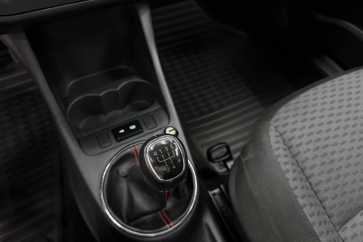 Ponuka vozidiel / Škoda Roomster 1.2 TSI 105k Active - video Ponuka vozidiel / Škoda Roomster 1.2 TSI 105k Active - video