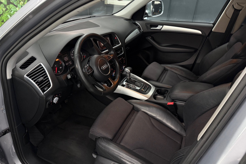  Ponuka vozidiel / Audi Q5 2.0 TDI 190k quattro S tronic Sport - video