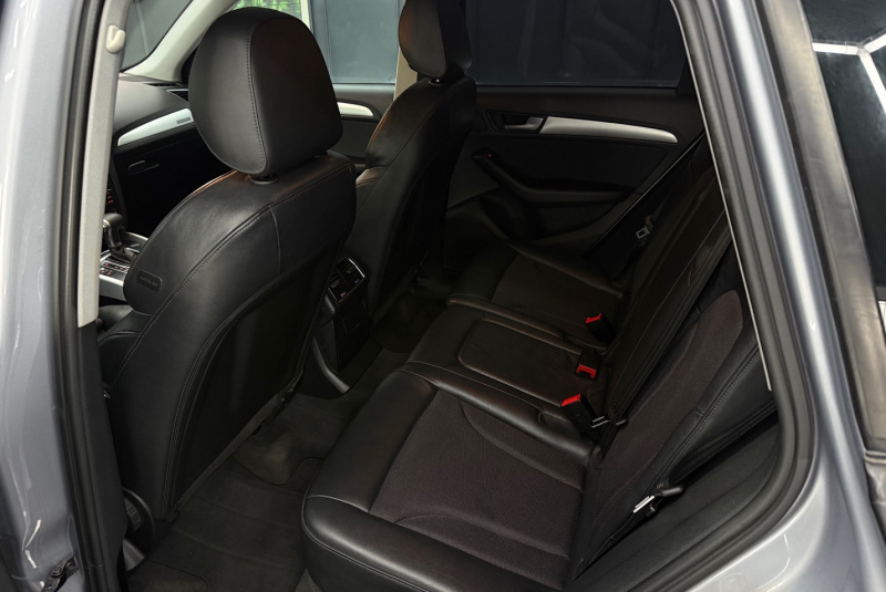  Ponuka vozidiel / Audi Q5 2.0 TDI 190k quattro S tronic Sport - video