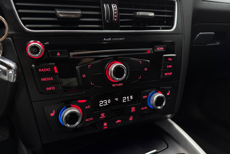  Ponuka vozidiel / Audi Q5 2.0 TDI 190k quattro S tronic Sport - video