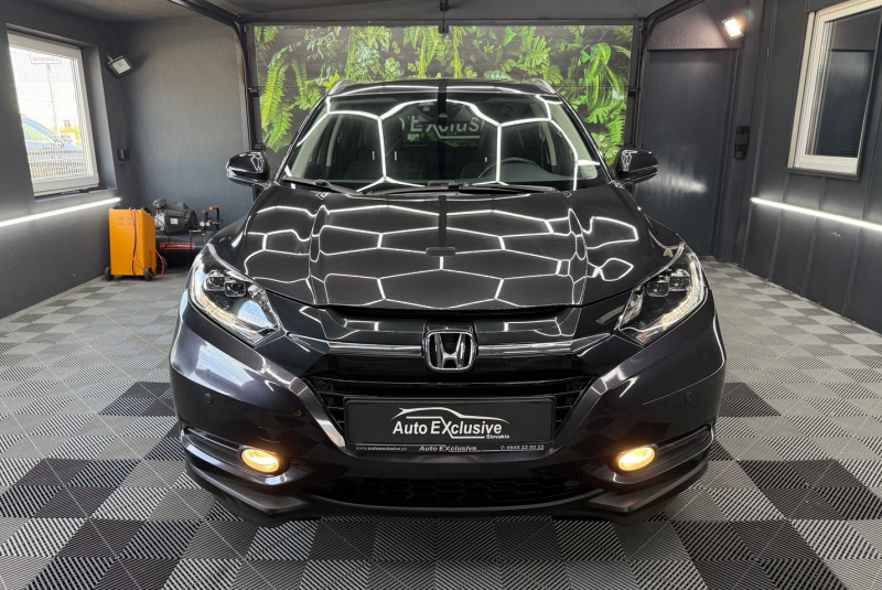 Ponuka vozidiel / Honda HR-V 1.5 i-VTEC Elegance CVT - video Ponuka vozidiel / Honda HR-V 1.5 i-VTEC Elegance CVT - video