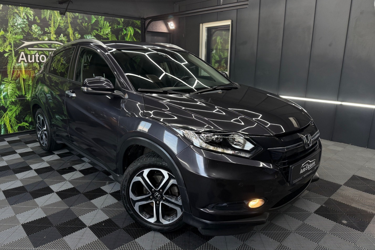 Ponuka vozidiel / Honda HR-V 1.5 i-VTEC Elegance CVT - video