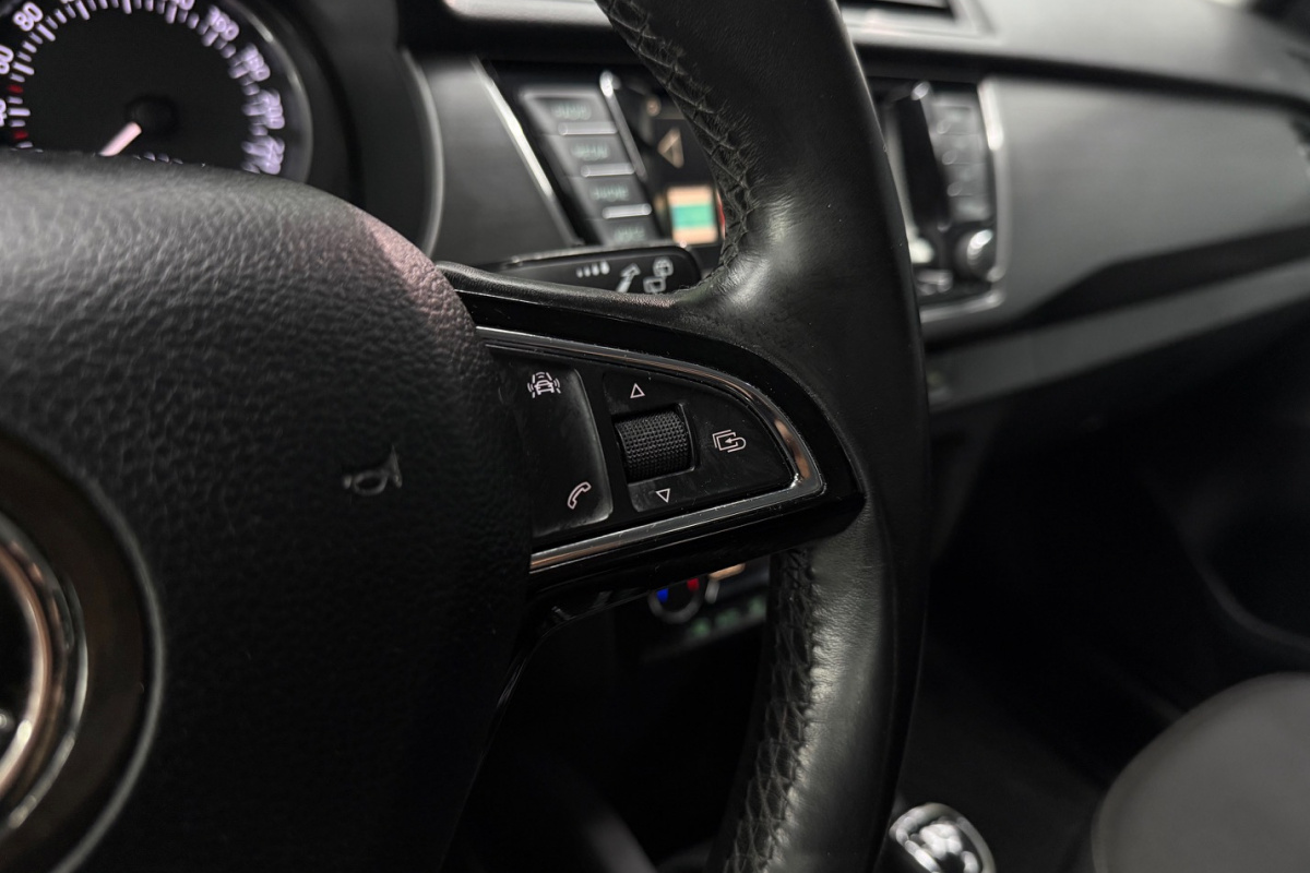 Ponuka vozidiel / Škoda Fabia 1.0 TSI 110k Ambition DSG - video