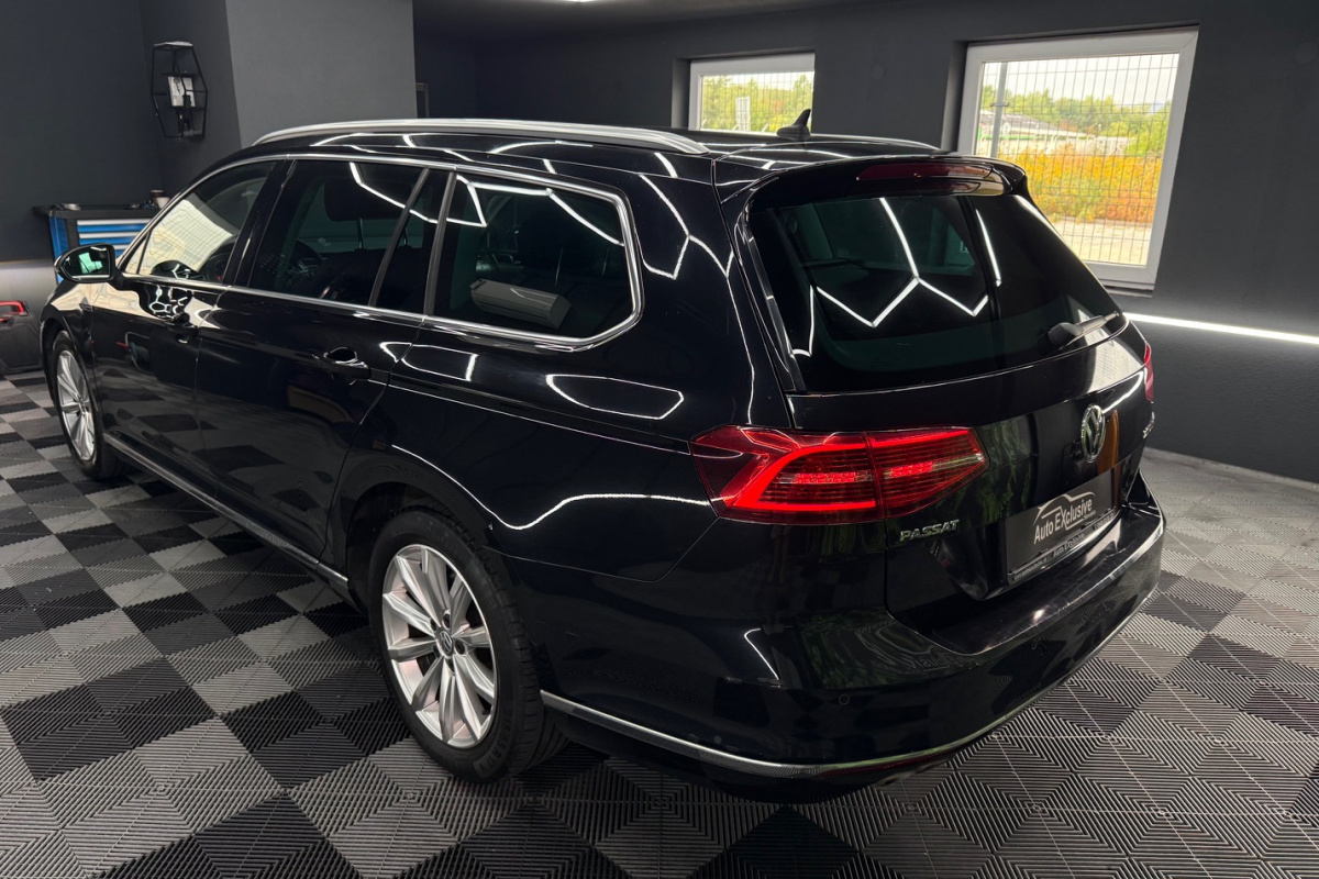 Ponuka vozidiel / Volkswagen Passat Variant 2.0 TDI 190k BMT Highline 4MOTION DSG - video Ponuka vozidiel / Volkswagen Passat Variant 2.0 TDI 190k BMT Highline 4MOTION DSG - video