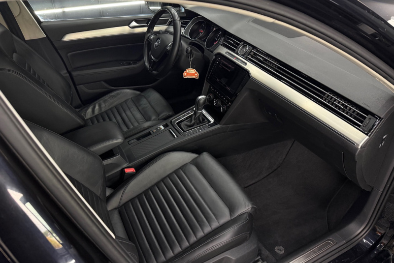  Ponuka vozidiel / Volkswagen Passat Variant 2.0 TDI 190k BMT Highline 4MOTION DSG - video