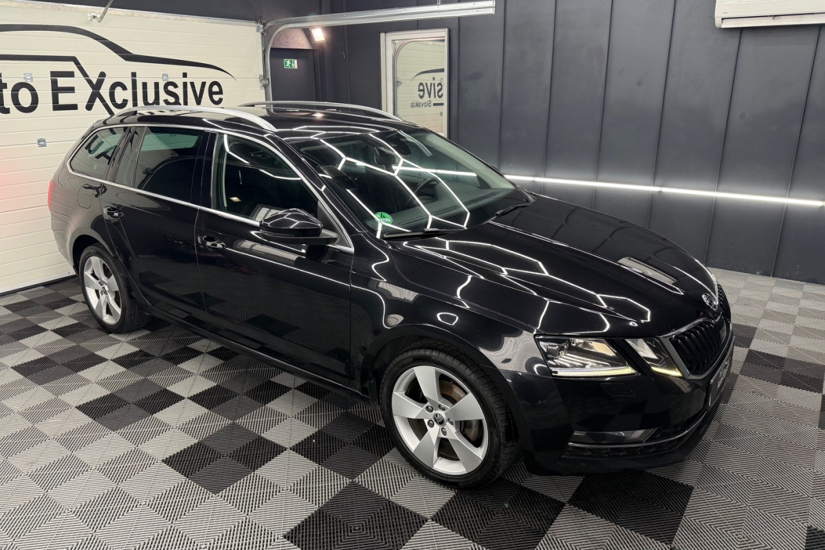 Ponuka vozidiel / Škoda Octavia Combi 2.0 TDI Ambition DSG - video
