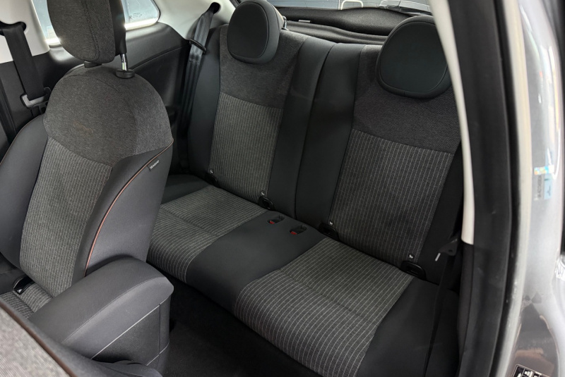  Ponuka vozidiel / Fiat 500e - video