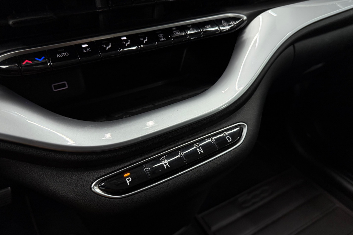 Ponuka vozidiel / Fiat 500e - video