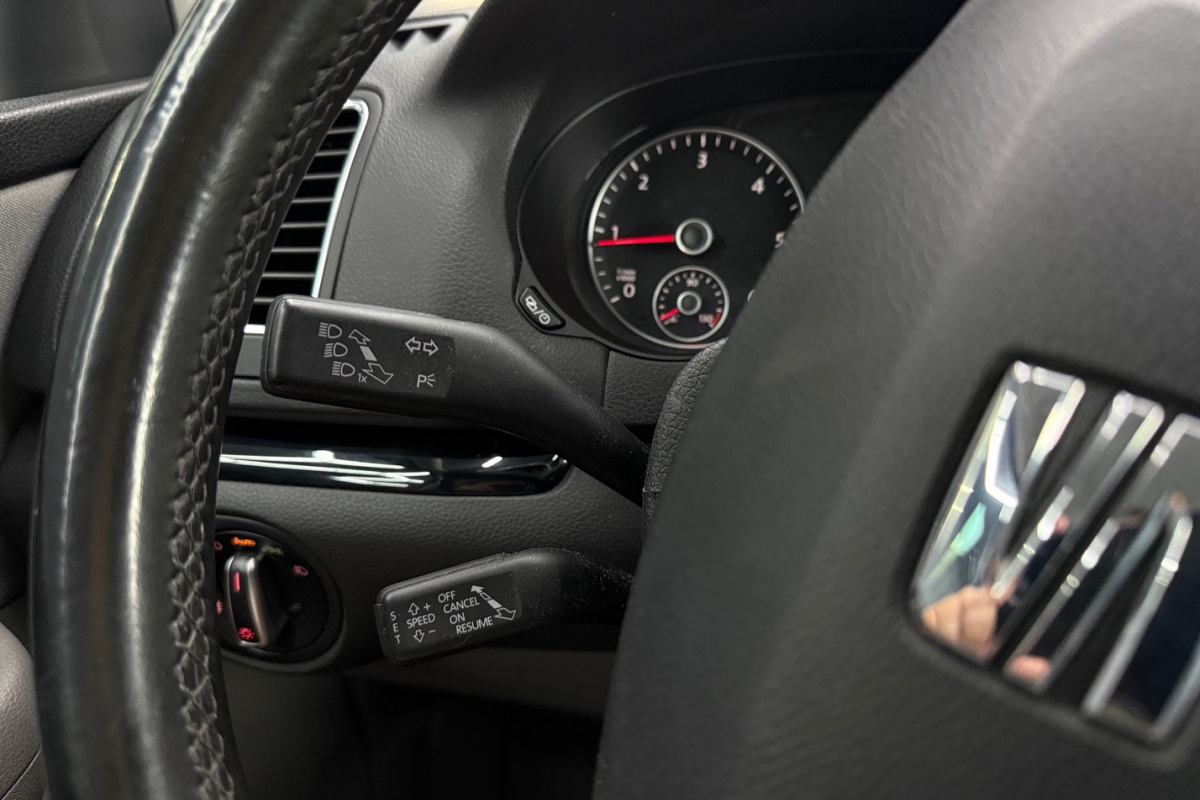 Ponuka vozidiel / Seat Alhambra 2.0 TDI CR 150k Style DSG - video