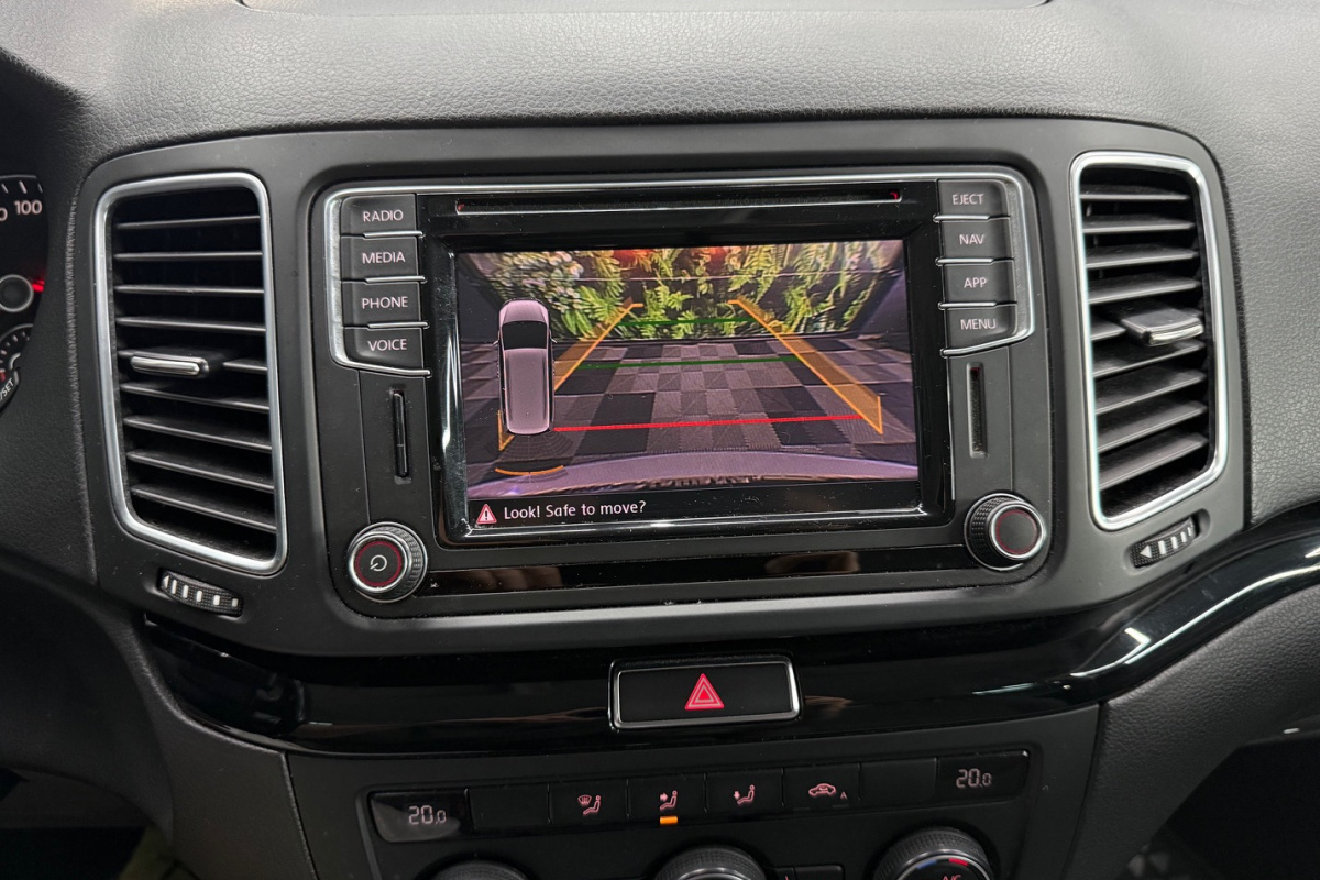 Ponuka vozidiel / Seat Alhambra 2.0 TDI CR 150k Style DSG - video