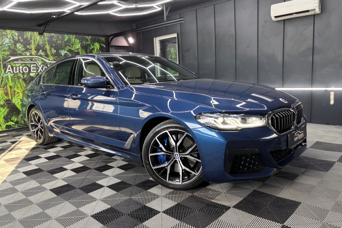 Ponuka vozidiel / BMW Rad 5 540d mHEV xDrive M-PACKET - video