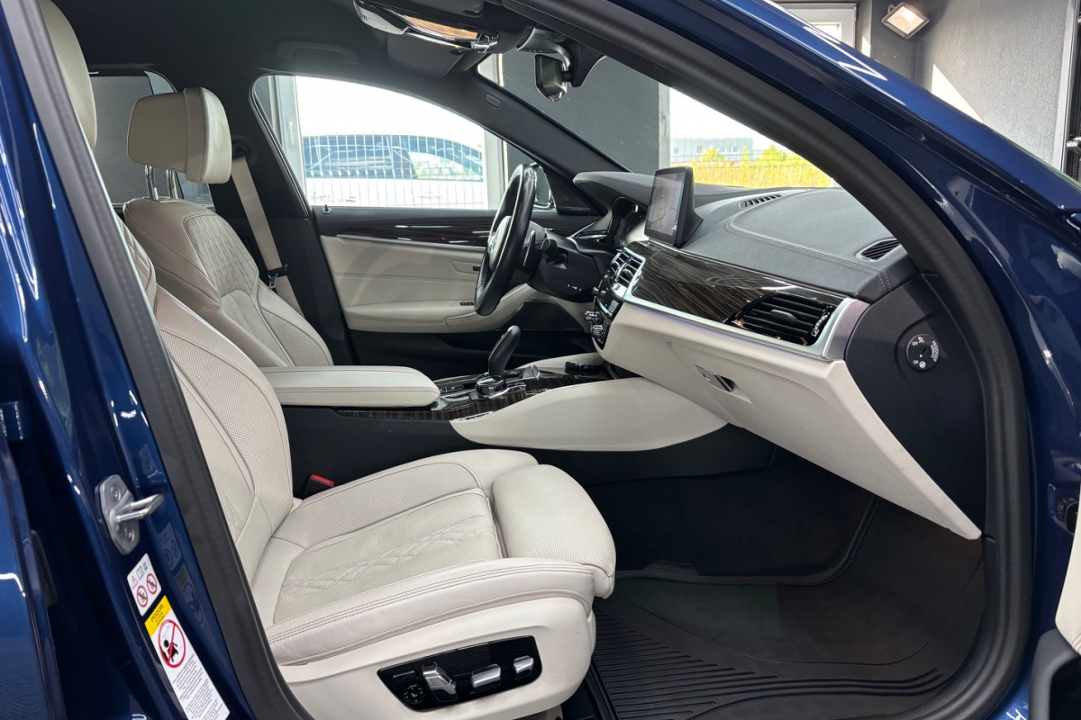 Ponuka vozidiel / BMW Rad 5 540d mHEV xDrive M-PACKET - video