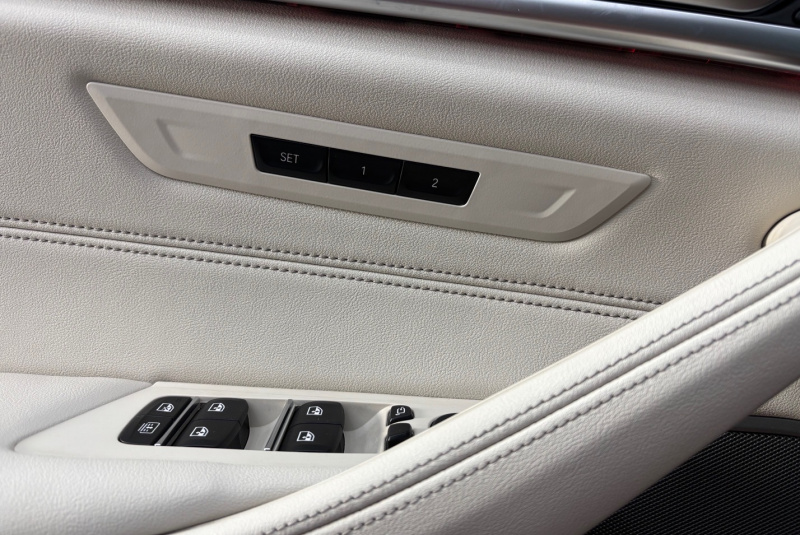  Ponuka vozidiel / BMW Rad 5 540d mHEV xDrive M-PACKET - video
