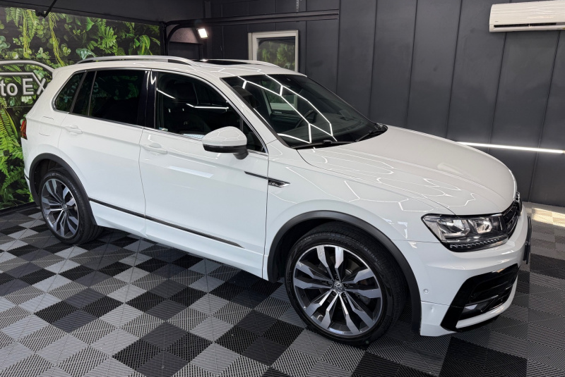 Ponuka vozidiel / Volkswagen Tiguan 2.0 BiTDI SCR BMT 240k 4MOTION HIGHLINE R-LINE DSG - video Ponuka vozidiel / Volkswagen Tiguan 2.0 BiTDI SCR BMT 240k 4MOTION HIGHLINE R-LINE DSG - video