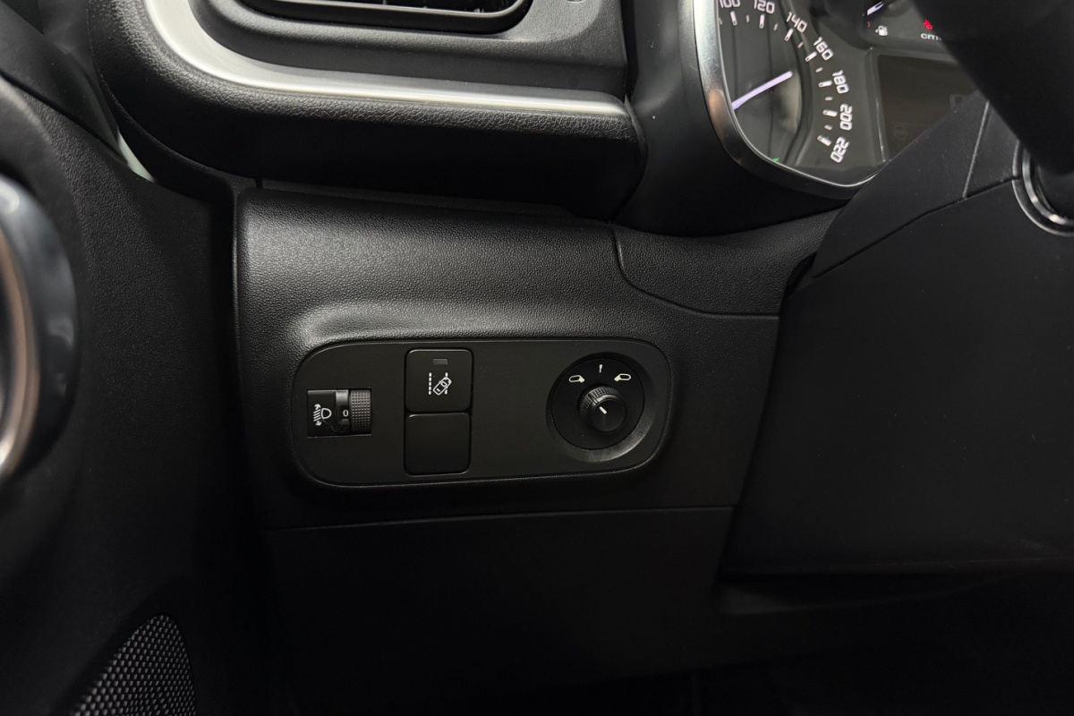 Ponuka vozidiel / Citroën C3 PureTech 110 S S Shine A/T - video
