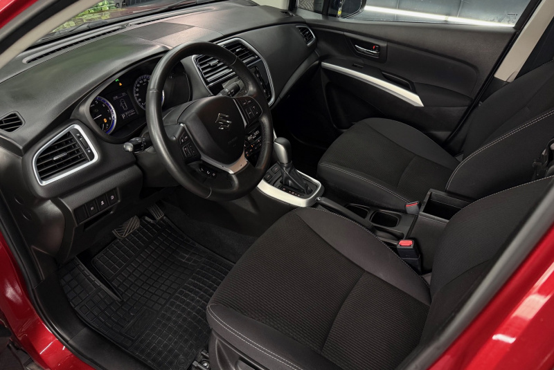  Ponuka vozidiel / Suzuki SX4 S-Cross 1.4 A/T - video