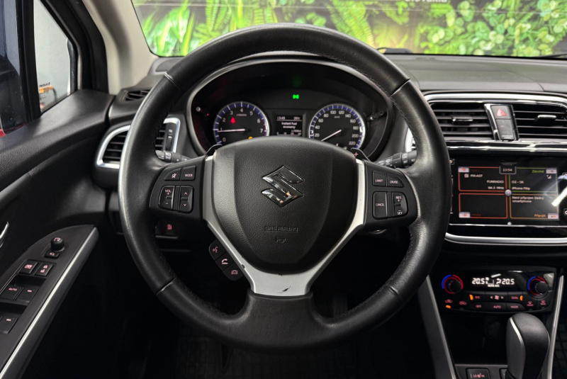  Ponuka vozidiel / Suzuki SX4 S-Cross 1.4 A/T - video