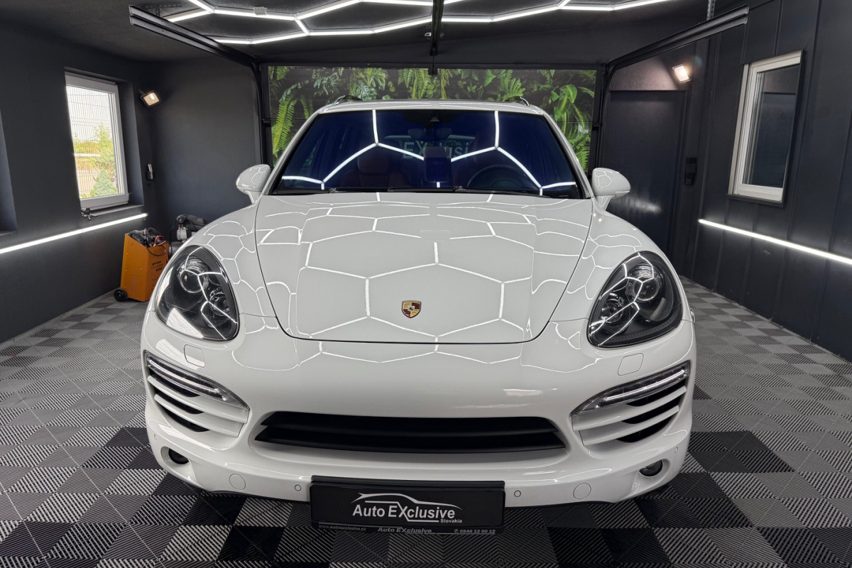 Ponuka vozidiel / Porsche Cayenne Diesel 245k Tiptronic S - video