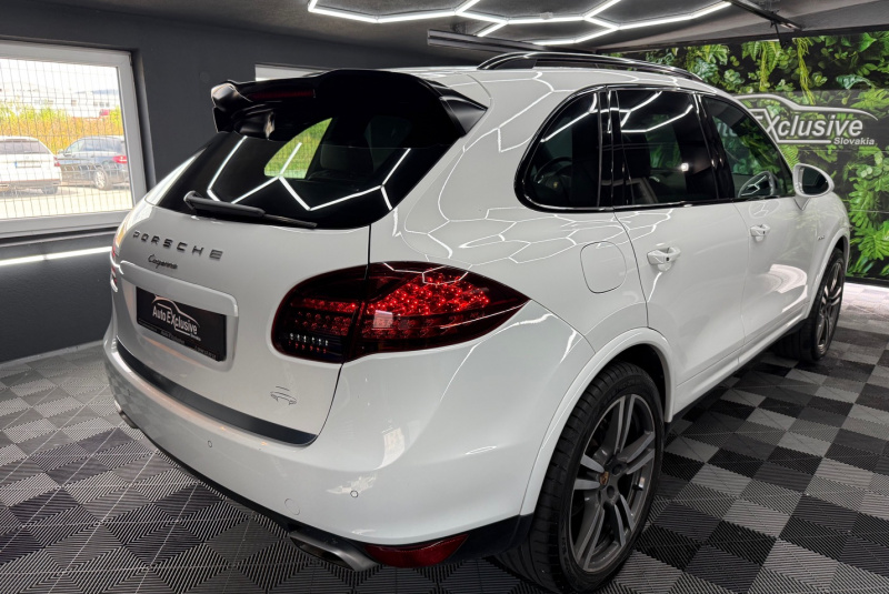 Ponuka vozidiel / Porsche Cayenne Diesel 245k Tiptronic S - video Ponuka vozidiel / Porsche Cayenne Diesel 245k Tiptronic S - video