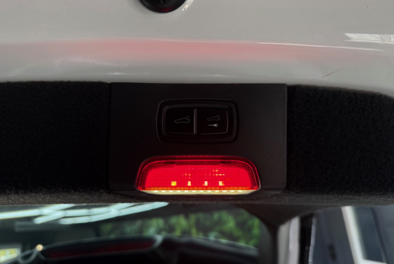  Ponuka vozidiel / Porsche Cayenne Diesel 245k Tiptronic S - video