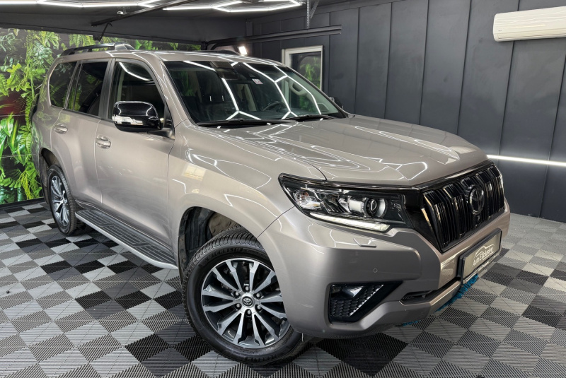  Ponuka vozidiel / Toyota Land Cruiser 2.8 D-4D 204 Executive A/T 4x4 - video