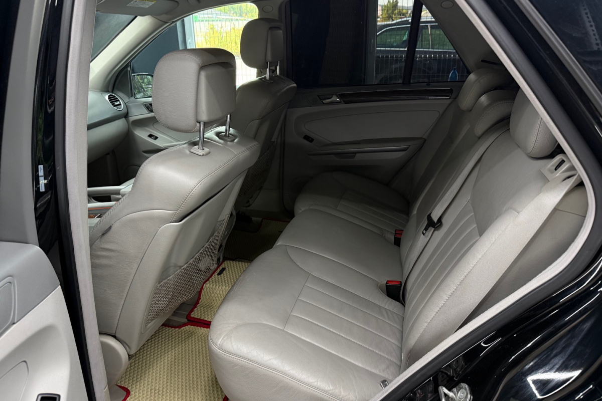 Ponuka vozidiel / Mercedes-Benz ML 280 CDI - video