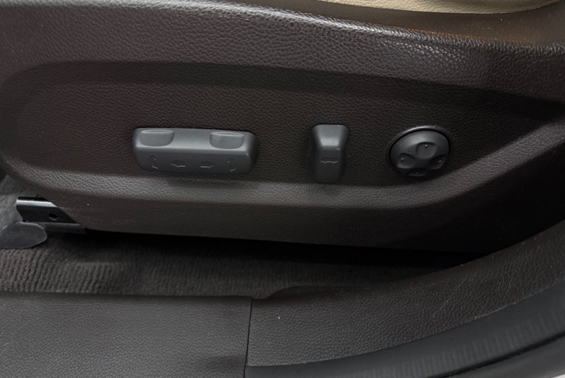  Ponuka vozidiel / Hyundai Santa Fe 2.2 CRDi VGT 4x4 Premium A/T - video