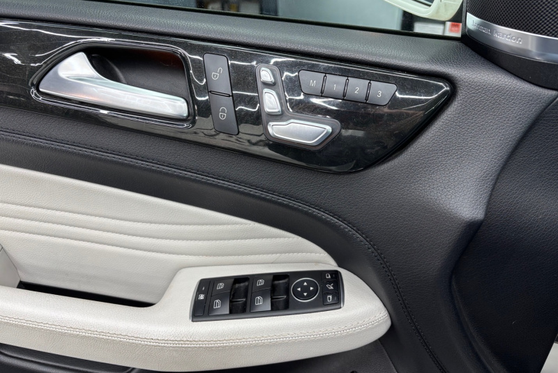  Ponuka vozidiel / Mercedes-Benz GLE Kupé 350d 4matic A/T - video