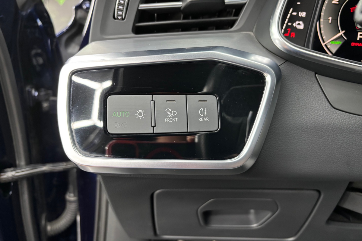 Ponuka vozidiel / Audi A6 55 TFSI e PHEV QUATTRO S-LINE - video