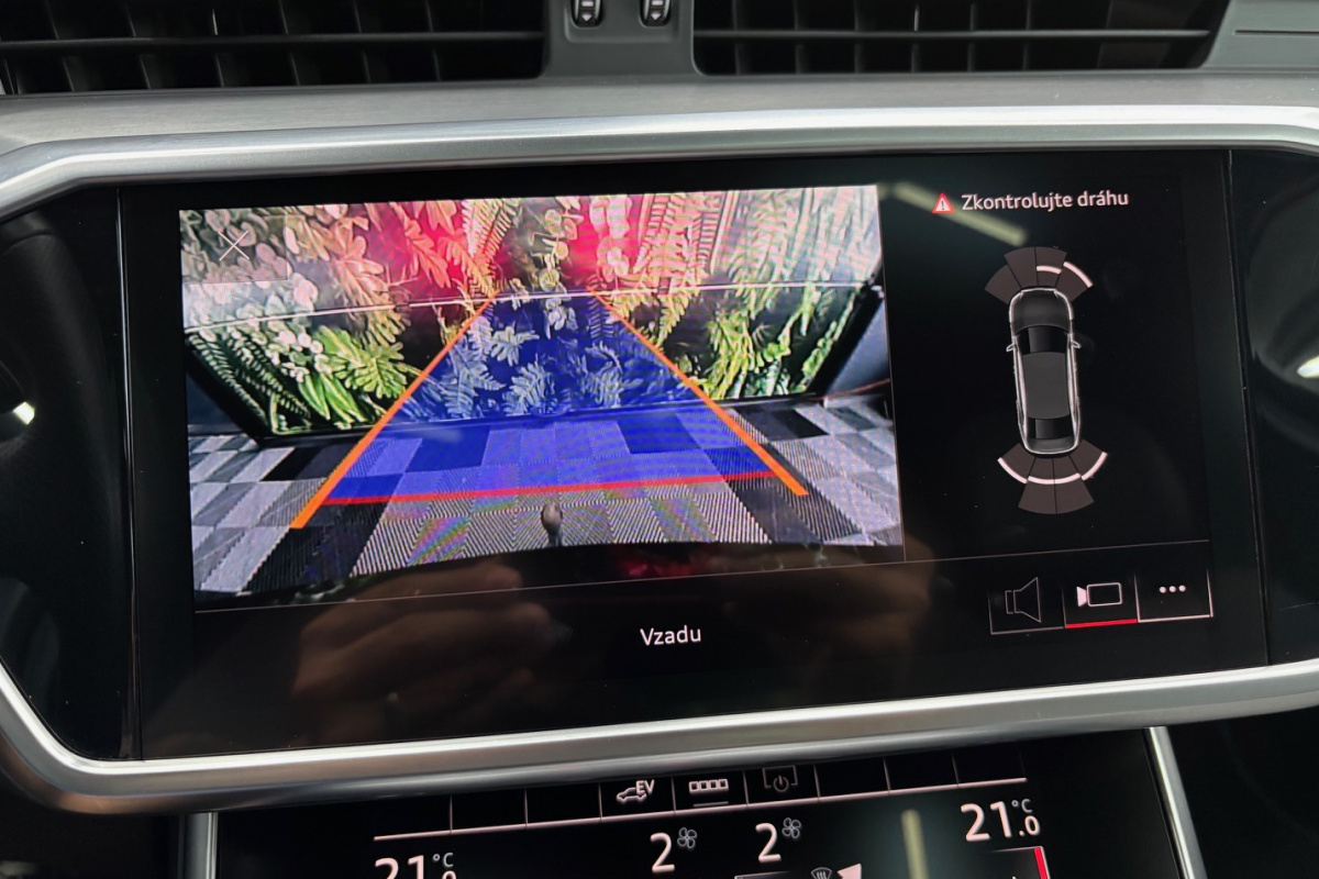 Ponuka vozidiel / Audi A6 55 TFSI e PHEV QUATTRO S-LINE - video