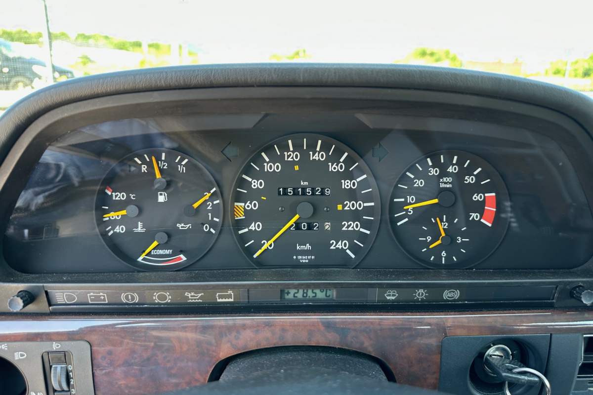 Ponuka vozidiel / Mercedes-Benz S trieda Sedan 420 - video Ponuka vozidiel / Mercedes-Benz S trieda Sedan 420 - video