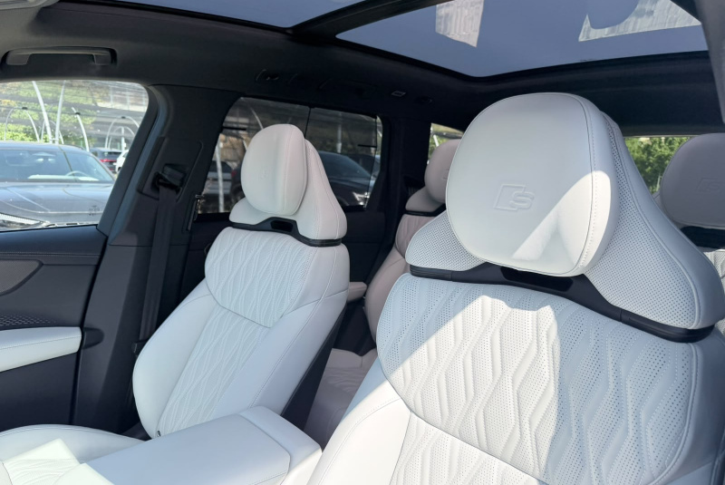  Ponuka vozidiel / Audi Q7 3.0 TDI S-Line quattro Signature Edition - video