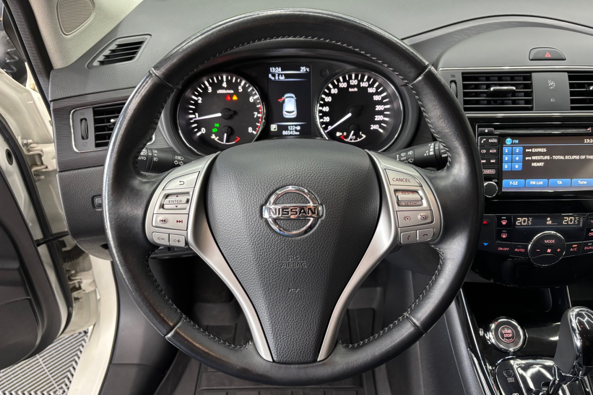 Ponuka vozidiel / Nissan Pulsar 1.2 DIG-T 115 TEKNA AUTOMAT - video