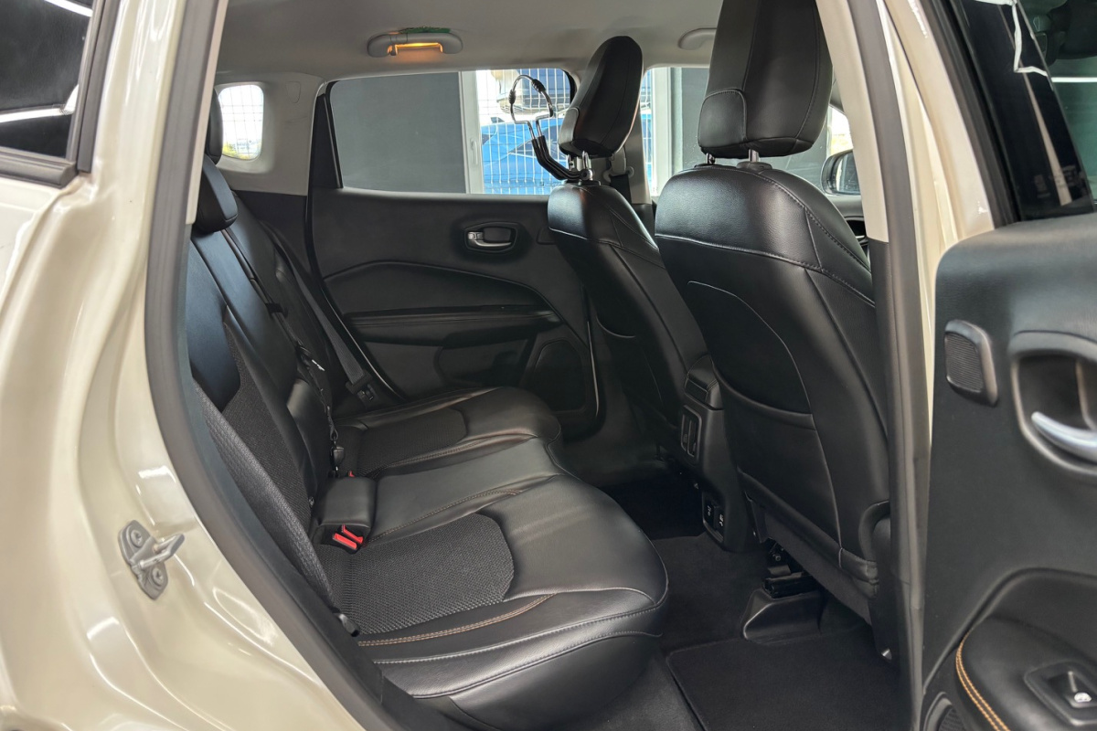 Ponuka vozidiel / Jeep Compass 2.0L MJet 140 4WD Limited A/T - video