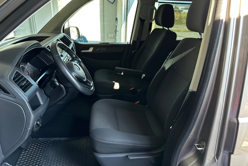  Ponuka vozidiel / Volkswagen Caravelle T6 Long 2.0 TDi Comfortline - video