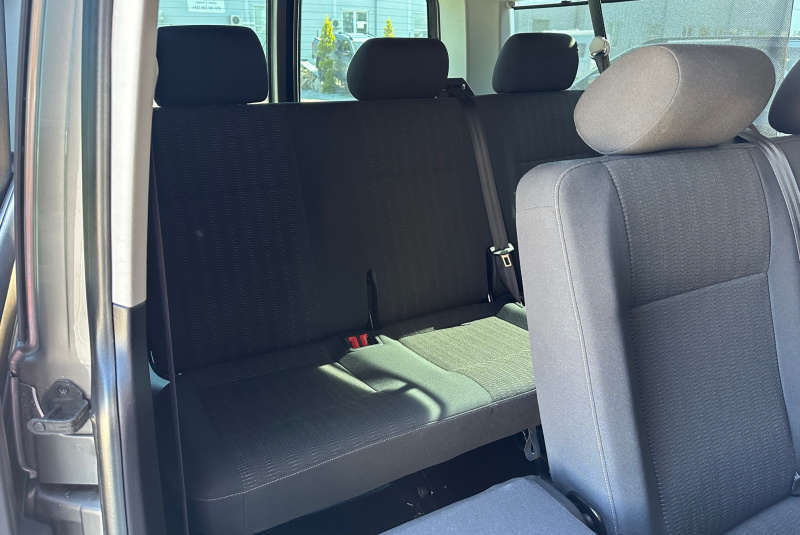  Ponuka vozidiel / Volkswagen Caravelle T6 Long 2.0 TDi Comfortline - video