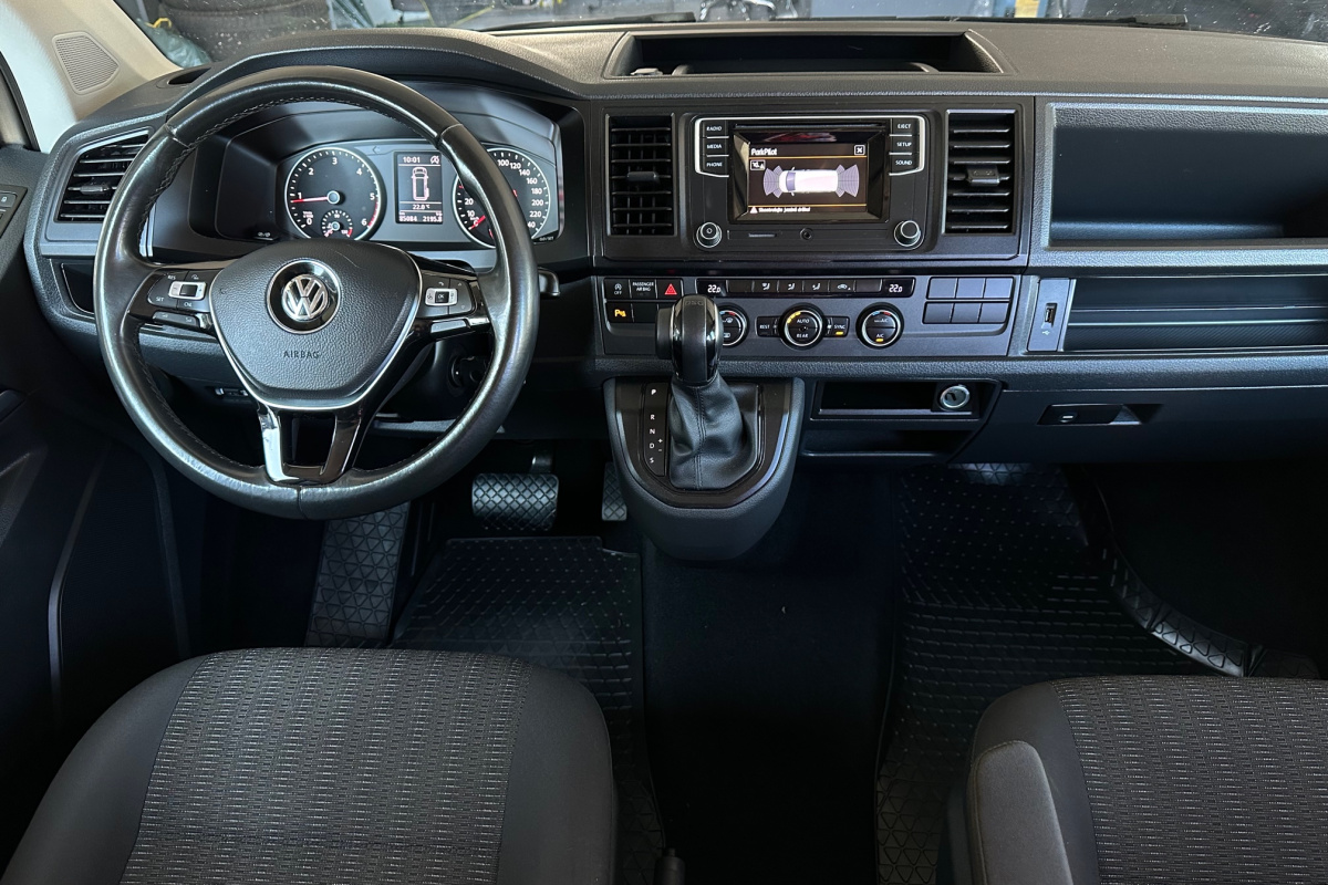 Ponuka vozidiel / Volkswagen Caravelle T6 Long 2.0 TDi Comfortline - video