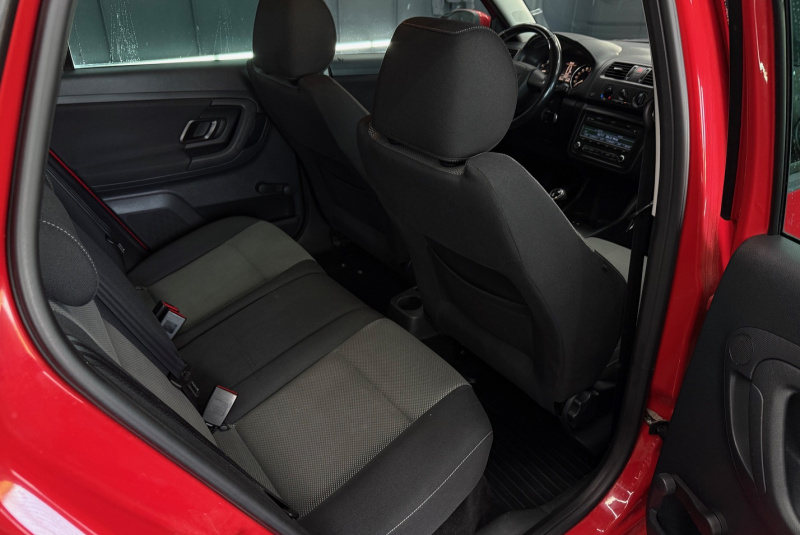  Ponuka vozidiel / Škoda Fabia Combi 1.2 HTP 12V Elegance - video