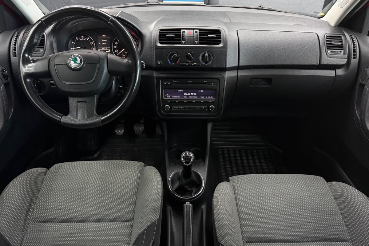 Ponuka vozidiel / Škoda Fabia Combi 1.2 HTP 12V Elegance - video