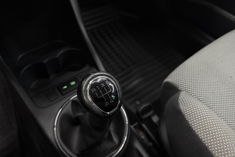  Ponuka vozidiel / Škoda Fabia Combi 1.2 HTP 12V Elegance - video
