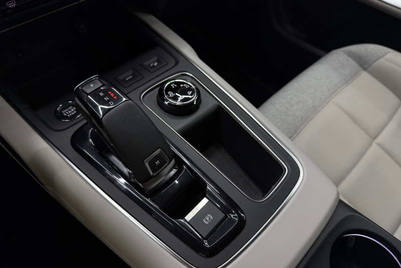  Ponuka vozidiel / Citroën C5 Aircross 1.5 BlueHDi 130 S S SHINE AUTOMAT - video