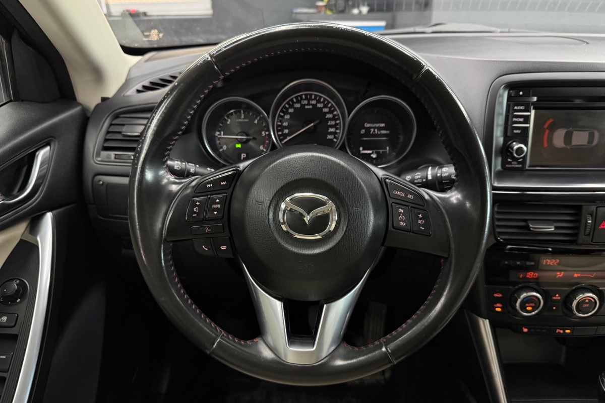Ponuka vozidiel / Mazda CX-5 2.2 Skyactiv-D 175k AWD Revolution A/T - video
