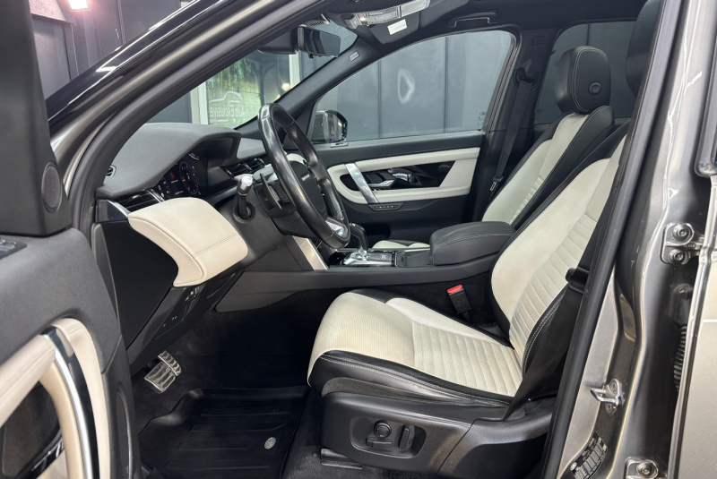  Ponuka vozidiel / Land Rover Discovery Sport 2.0D SD4 R-Dynamic SE AWD A/T - video